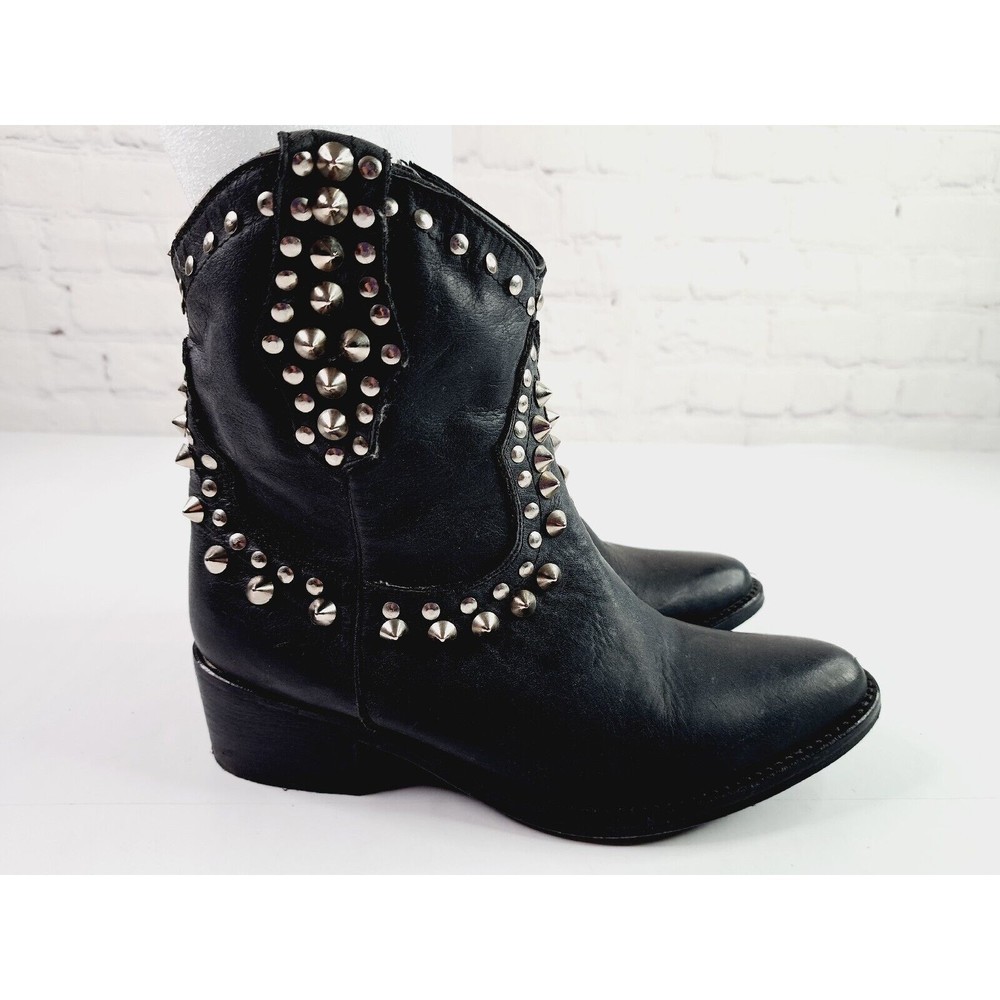 STEVE MADDEN SWARET Black All Leather Studded Spiked Zip Western Goth Bootie 6M